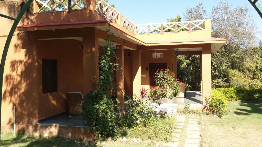 Krishna Ranch Udaipur Exterior foto